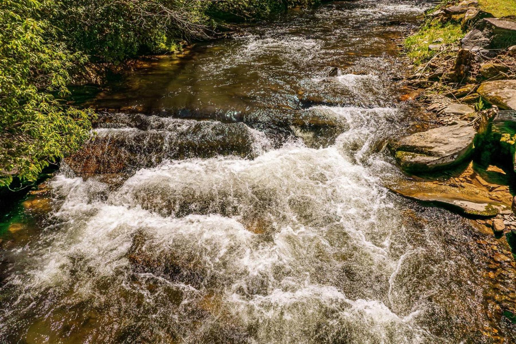 Waterfall Hideaway Vila Bryson City Exterior foto