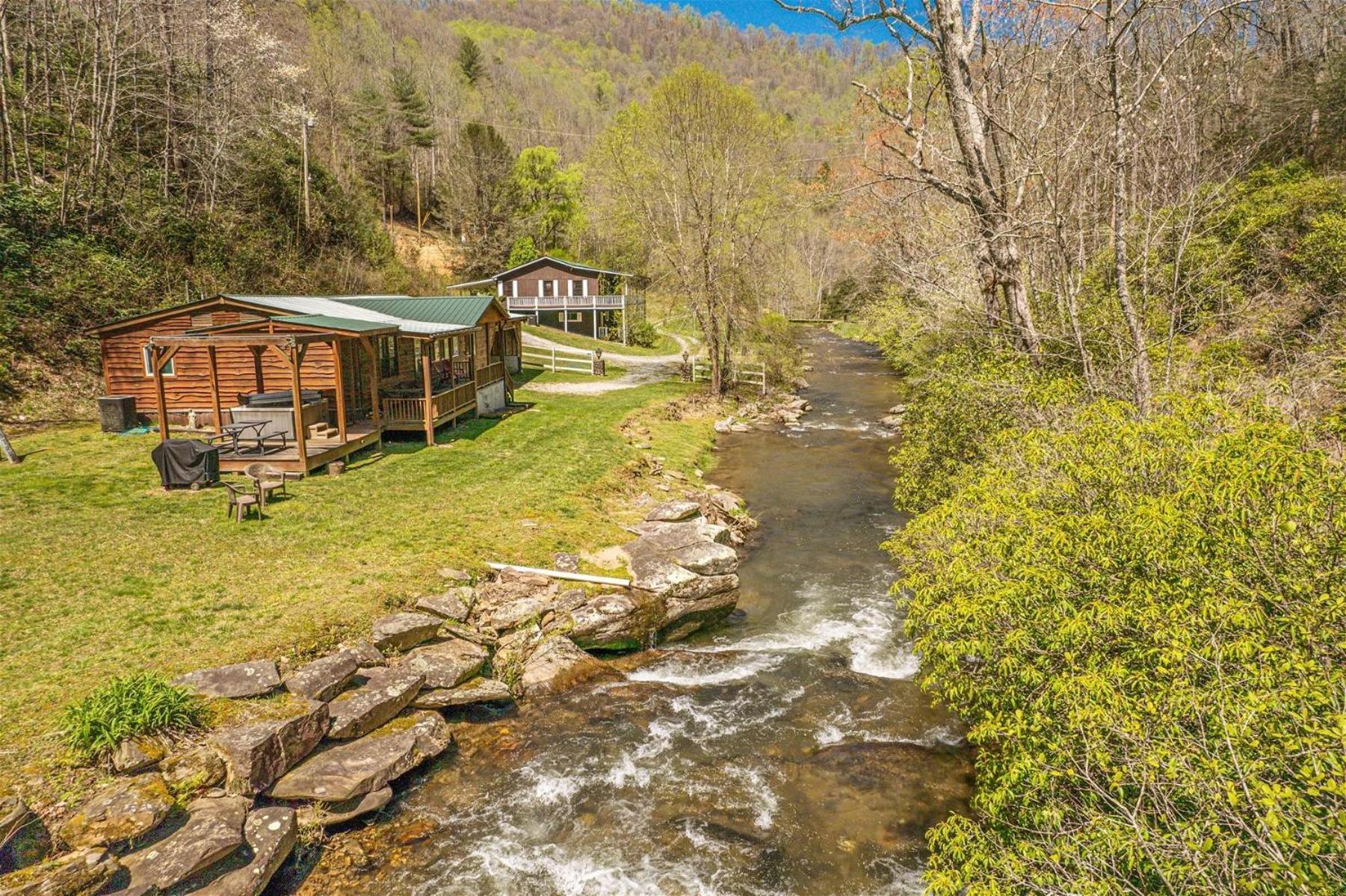 Waterfall Hideaway Vila Bryson City Exterior foto