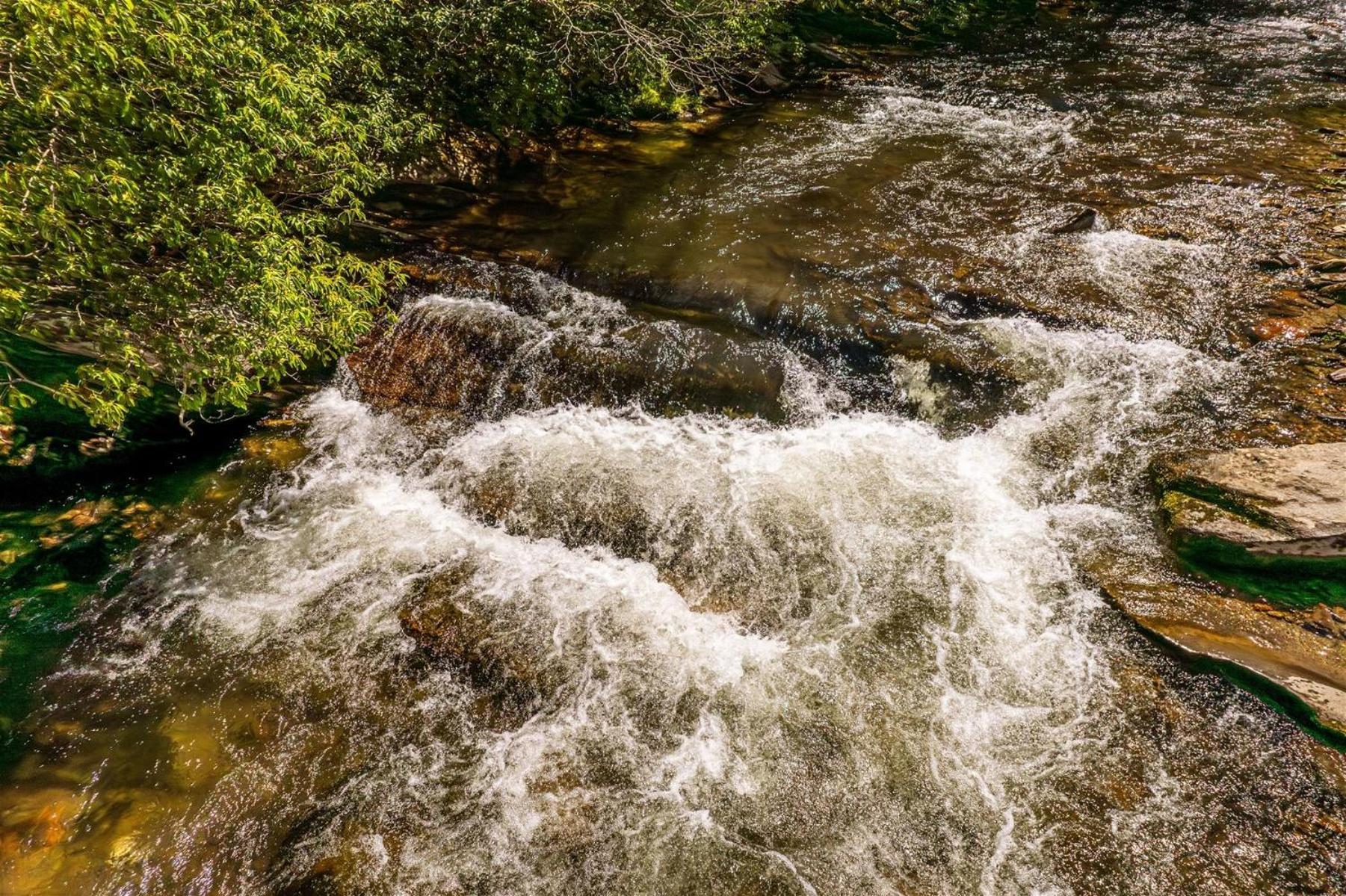 Waterfall Hideaway Bryson City Exterior foto